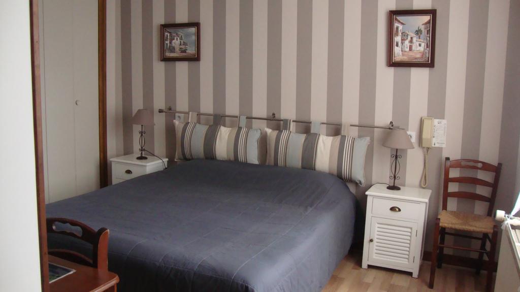 Hotel Pikassaria Сар Экстерьер фото